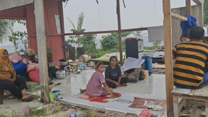 
 Pasar Kelapa Dua Ditertibkan, Pedagang Kecil Fakfak Menanti Kepastian Nasib