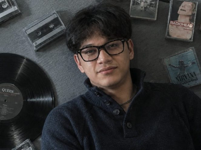 
 Momen Sumpah Pemuda, Itab Purnama “Si Drumer Formula Langit” Rilis ‘Tersimpan Rapi’, Tembus Puluhan Ribu Views di YouTube