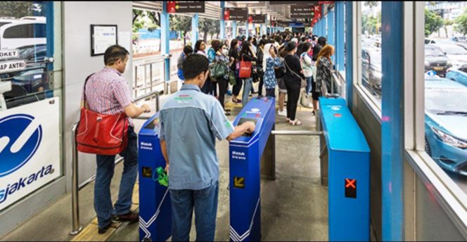 
 Transjakarta Gunakan Sistem Online Laporan Keuangan