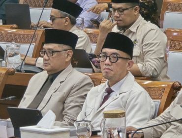 Menhaj di Gedung DPR