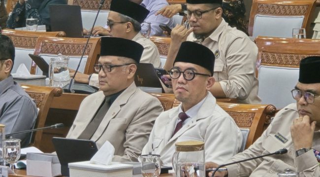 Menhaj di Gedung DPR