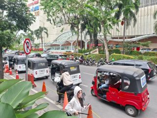 Kendaraan roda tiga