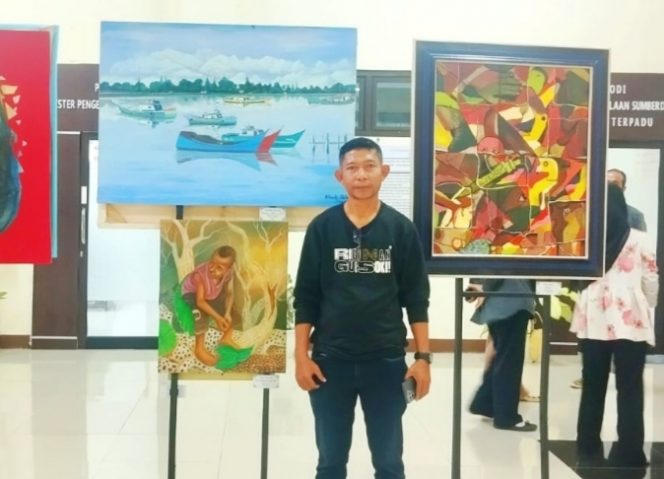
 Hamdi Afkar Hadirkan Keindahan Alam Aceh dalam Kanvas di Pameran Internasional USK