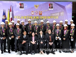Dosen Poltekpel Surabaya