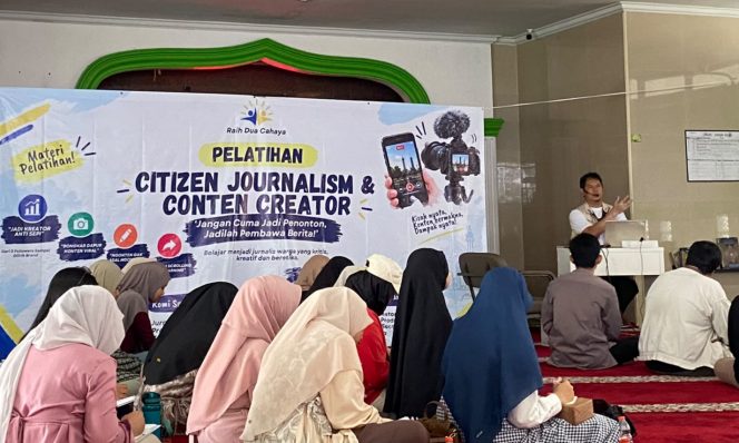 
 Peduli Generasi Muda, Pengurus FORWAN Gelar Pelatihan Citizen Journalism dan Content Creator di Masjid