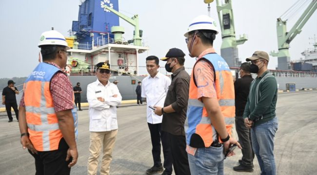 Peninjauan Pelabuhan Bagendang, Kalteng