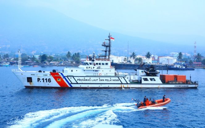 
 Armada pelatihan penanggulana  Latihan penanggulangan pencemaran di laut