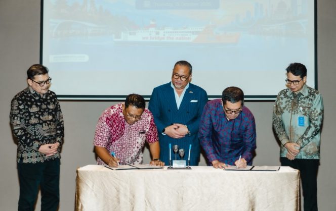 
 Teken MoU ASDP dan Prameswara