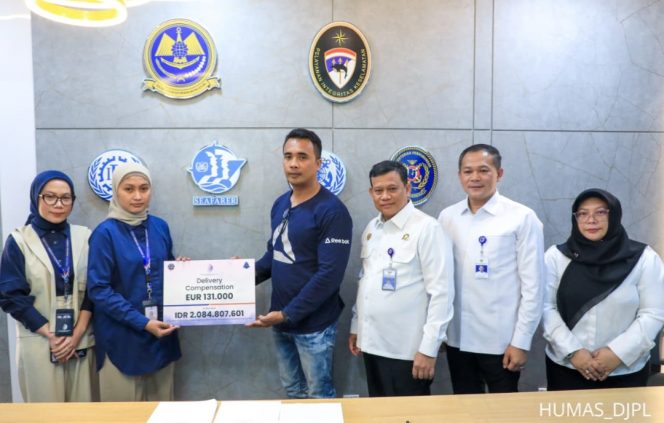 
 Kemenhub Fasilitasi Penyerahan Asuransi 2 Pelaut Wafat Saat Bertugas