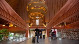 Jembatan terminal Bandara I Gusti Ngurah Rai, Bali