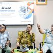 Dirut Jasa Raharja tengah presentasi