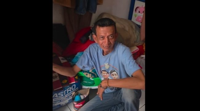 Hasil potongan video dari unggahan akun Instagram @zoelfick, yang menampilkan Pak Kodir di keseharianya di tempat tinggalnya bersama keluarga dan tempat kejadian dia viral di akun IG @sistersindanger. (Ist)